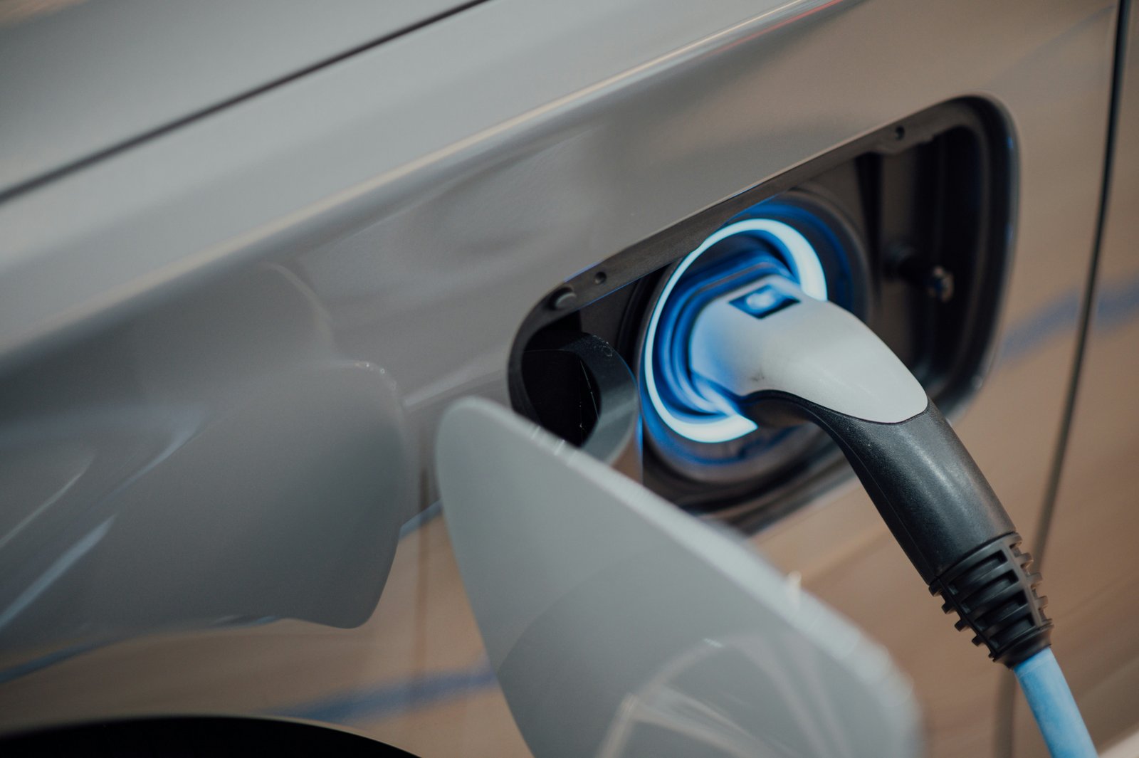 Ultra-Fast DC Chargers